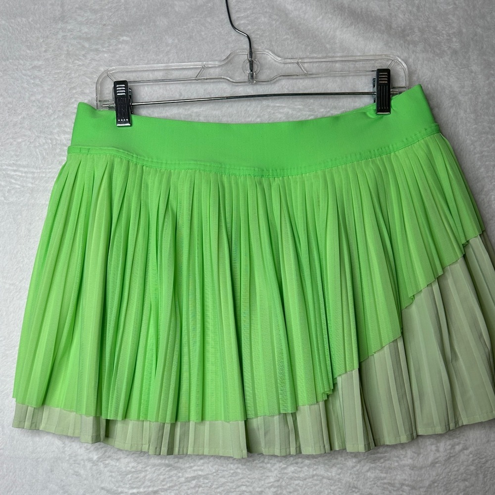 Lululemon Court Rival HR Pleated Skirt Womens 10 Green Mesh Skort.